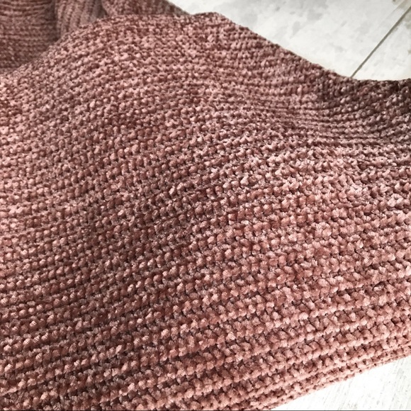 SOLD OUT - Picture 5 of 5